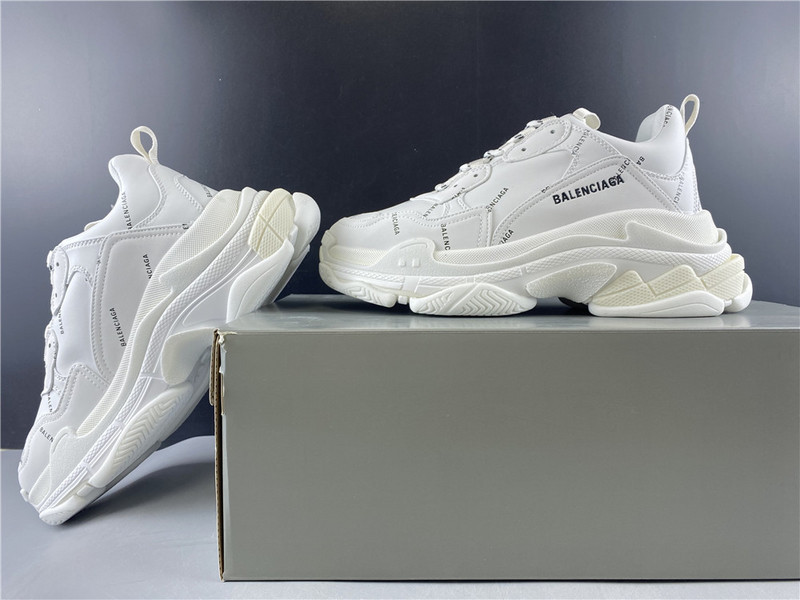Ba*len*cia*ga triple s sneakers (white with logo) 524039 w06e2 2021