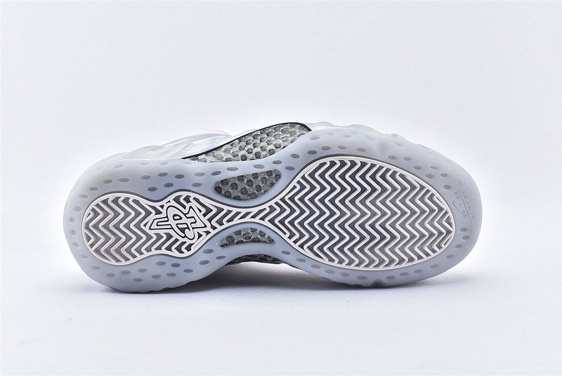 Nike Air Foamposite One Laser Silver White Basketball Shoes AA3963-105