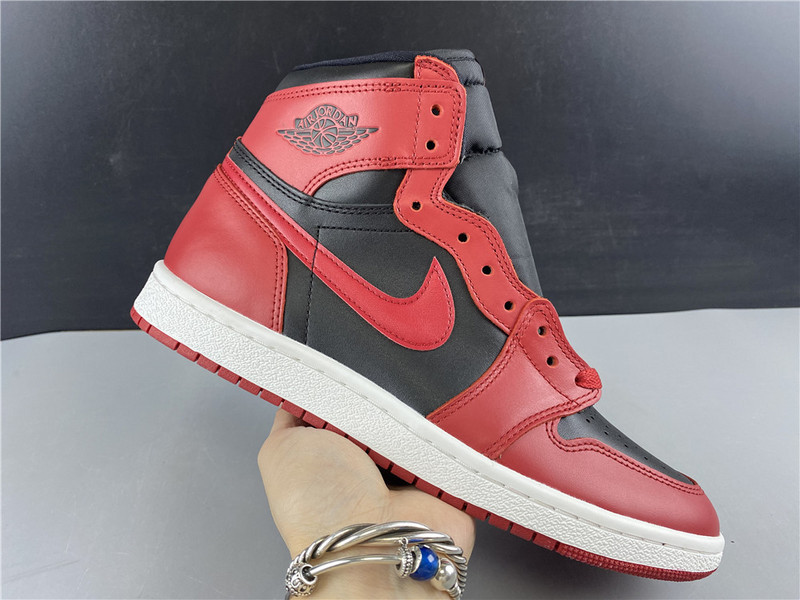 Air Jordan 1 Hi 85 Varsity Red Summit White Black BQ4422-600