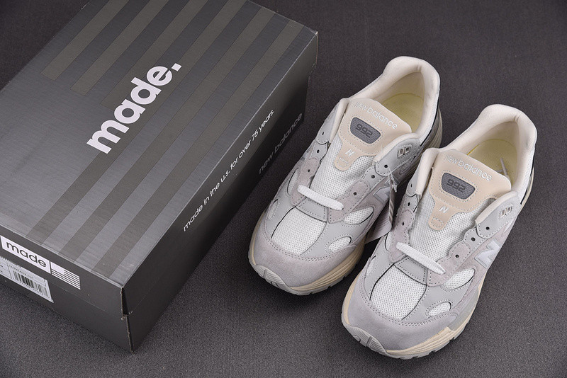 New Balance 992 White Silver (2021) - M992MD