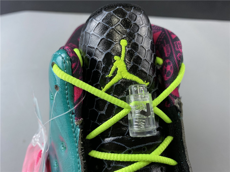 AIR JORDAN 13 RETRO DOERNBECHER 836405-305