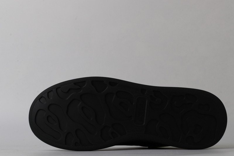 ALEXANDER MCQUEEN SNEAKER