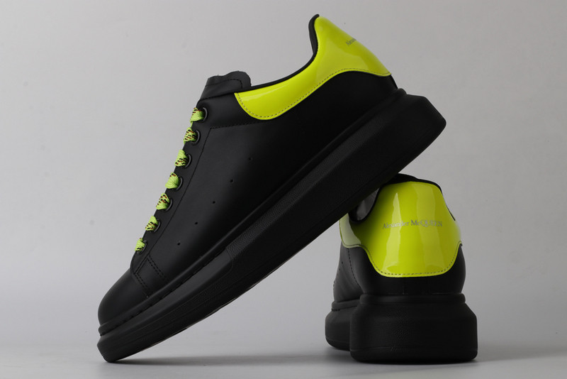 ALEXANDER MCQUEEN SNEAKER