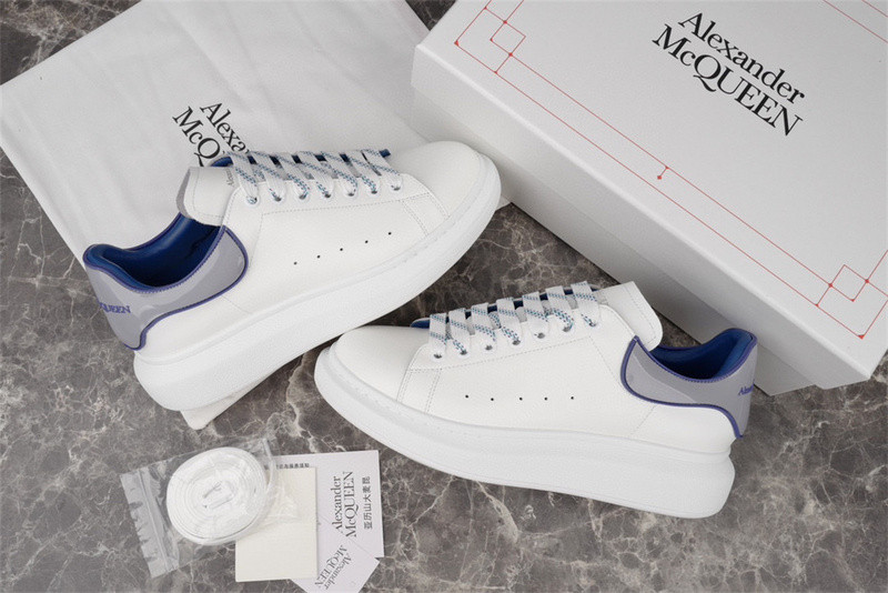 ALEXANDER MCQUEEN SNEAKER