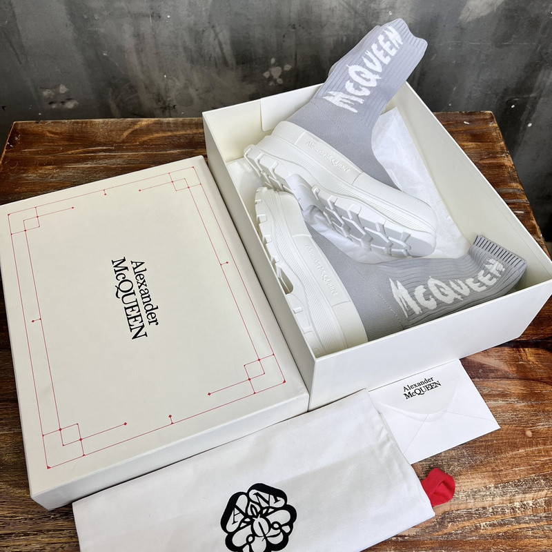 Alexander McQueen Tread sock-style boots