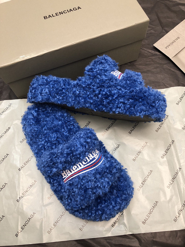 BALENCIAGA SLIDES