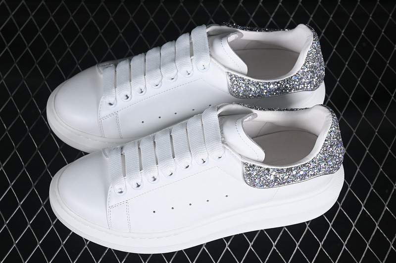 ALEXANDER MCQUEEN SNEAKER