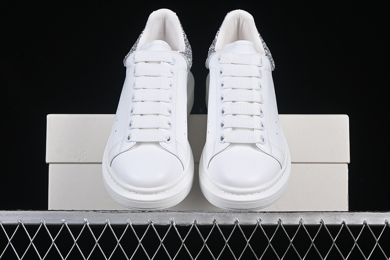 ALEXANDER MCQUEEN SNEAKER