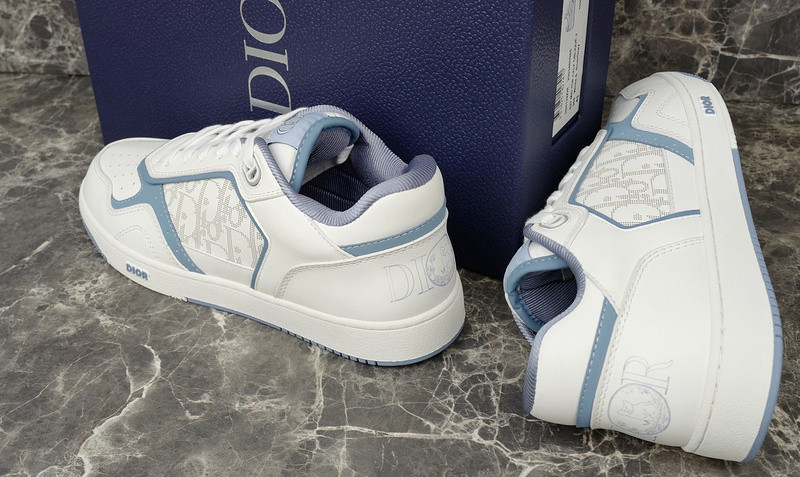 DIOR SNEAKERS