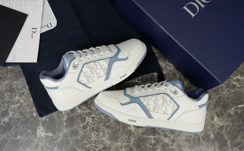 DIOR SNEAKERS