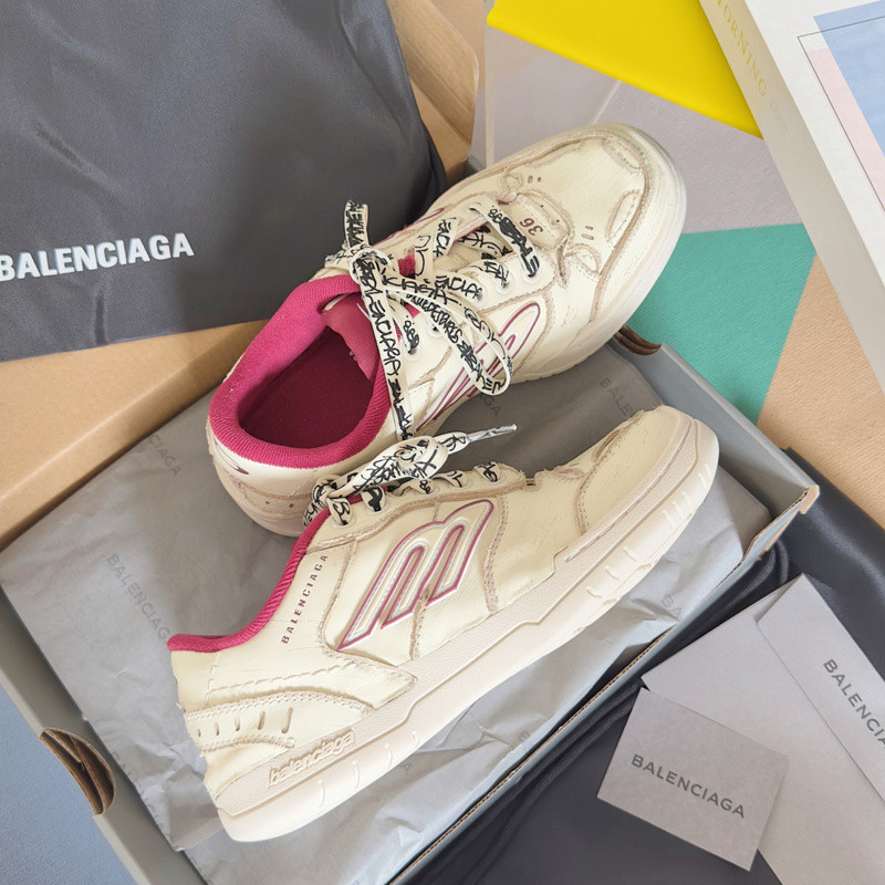 BALENCIAGA Launches New Hamptons Sneaker