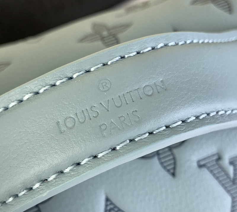 LOUIS VUITTON Rush Bumbag-30*15*8CM