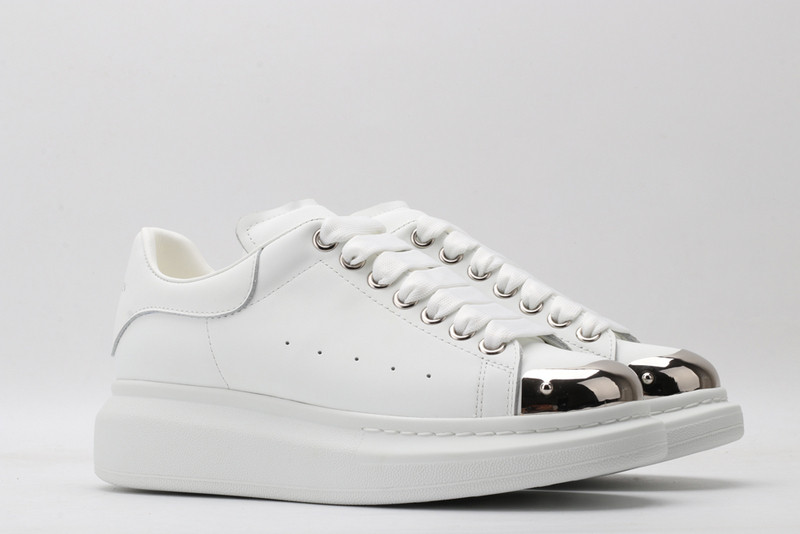 ALEXANDER MCQUEEN SNEAKER