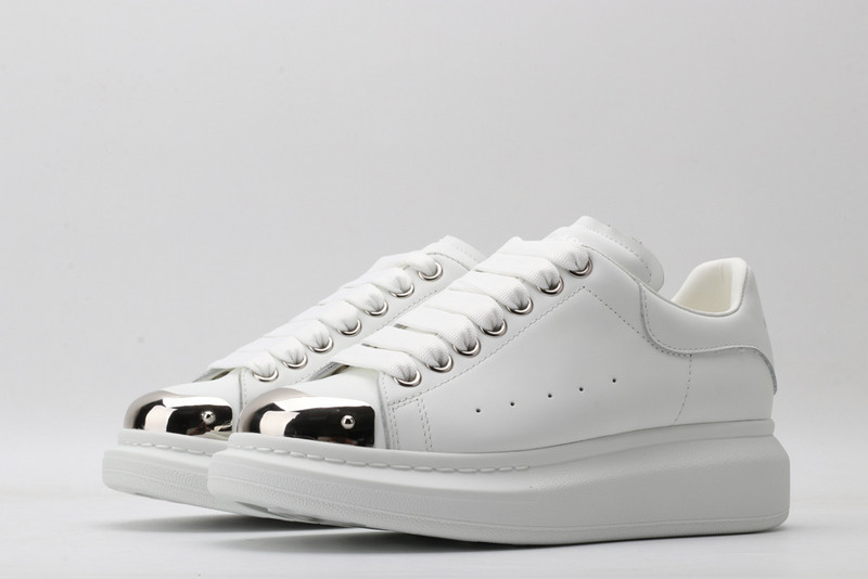 ALEXANDER MCQUEEN SNEAKER