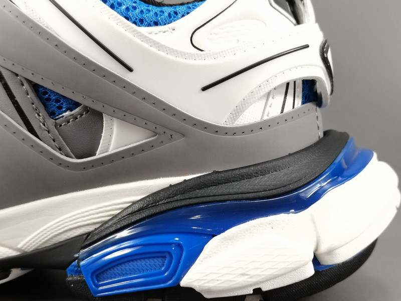 Ba*len*cia*ga track trainer 