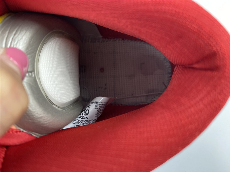 NIKE SB DUNK HIGH "DOREAMON" CI2692-400