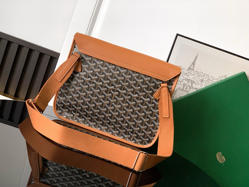 GOYARD Postman Bag