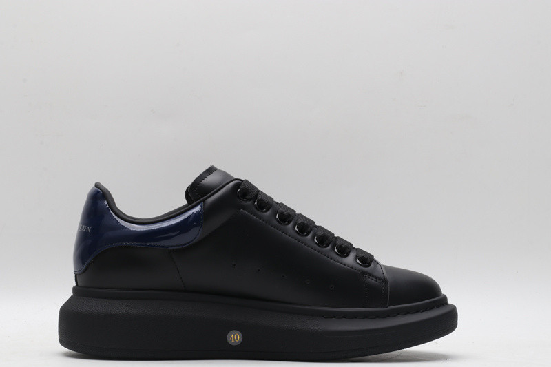 ALEXANDER MCQUEEN SNEAKER