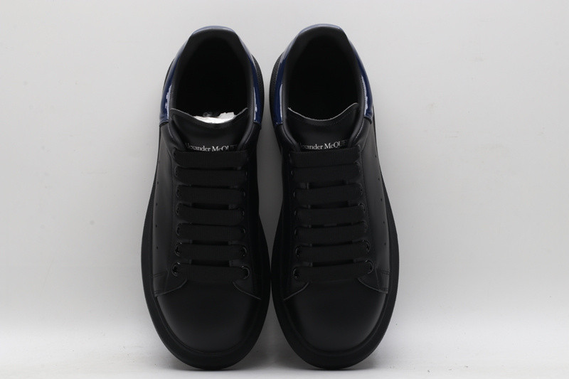 ALEXANDER MCQUEEN SNEAKER