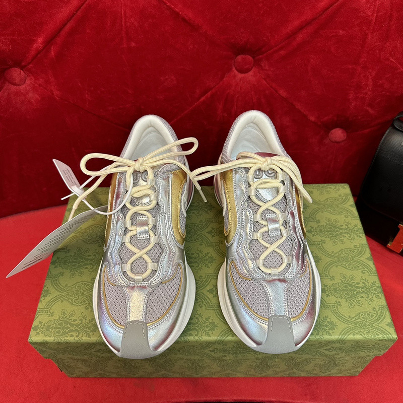 G*u*i run lace-up sneakers