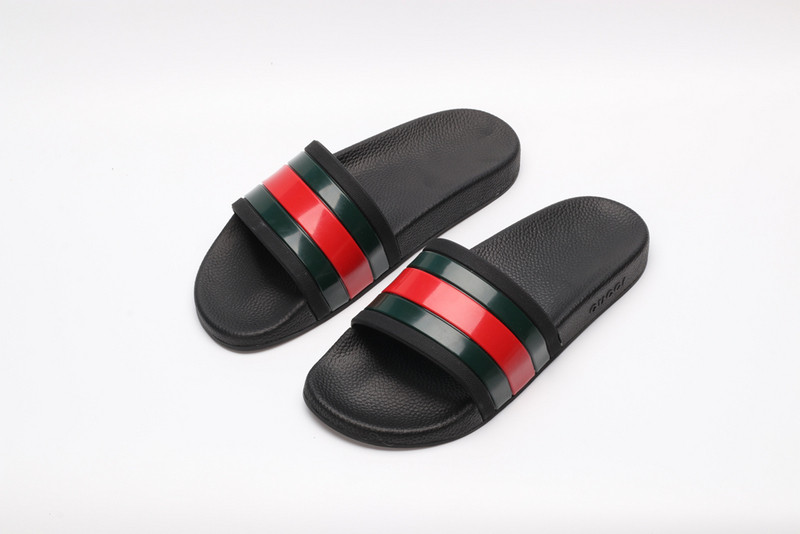 GUC LEATHER SLIDE