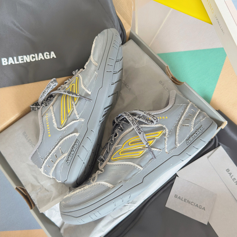 BALENCIAGA Launches New Hamptons Sneaker