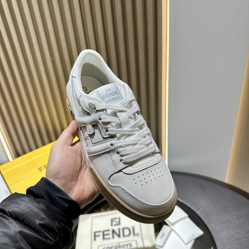 FENDI SNEAKERS