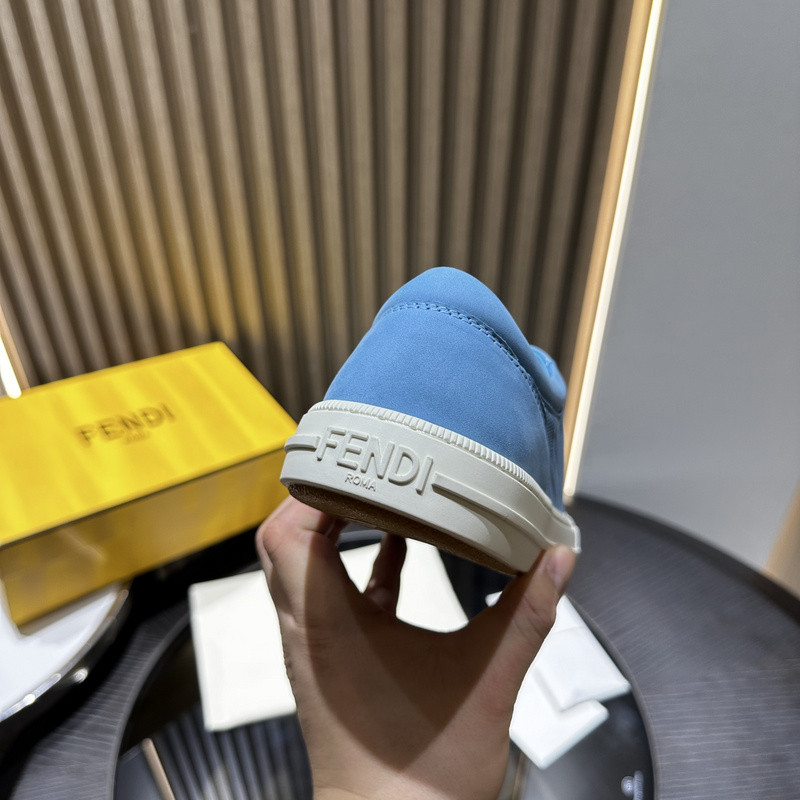 FENDI SNEAKERS