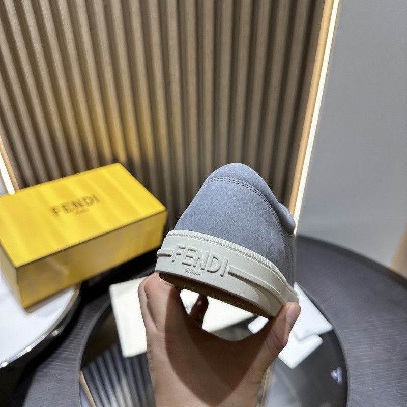 FENDI SNEAKERS