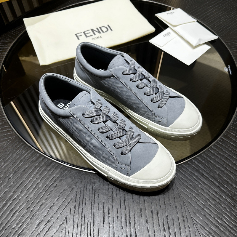 FENDI SNEAKERS