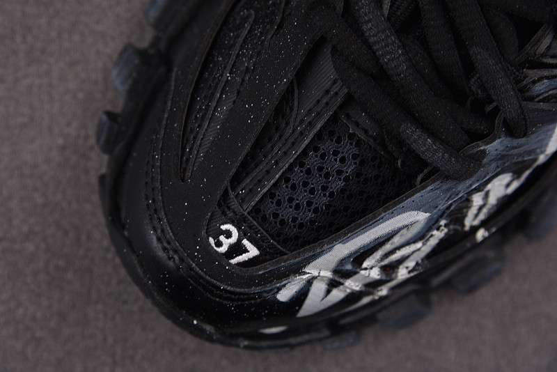 Ba*len*cia*ga track 542436 wtrhw 1090