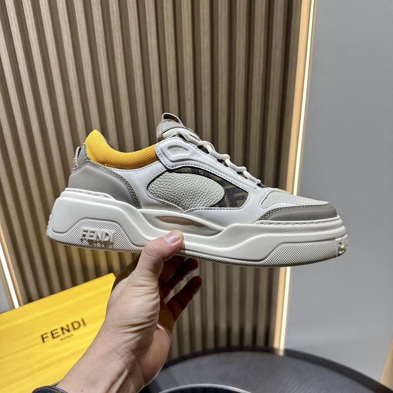 FENDI SNEAKERS