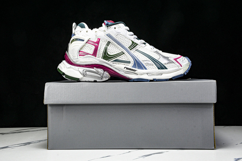 Balenciaga Runner 772767-W3RMU-9934