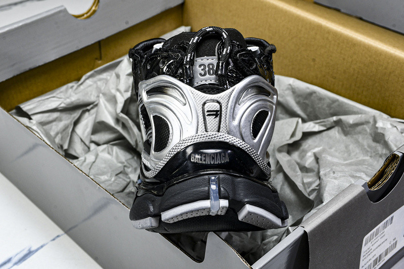 Balenciaga Runner 772767-W3RNY 0322