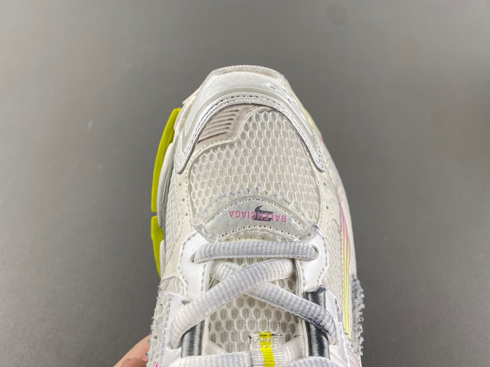 Balenciaga Runner 772767-WRUNG 9517