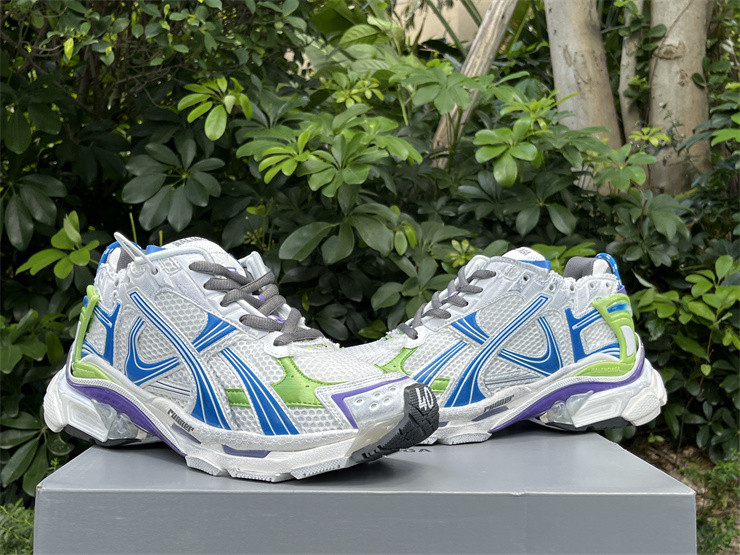 Balenciaga Runner 772774-W3RMU-9043