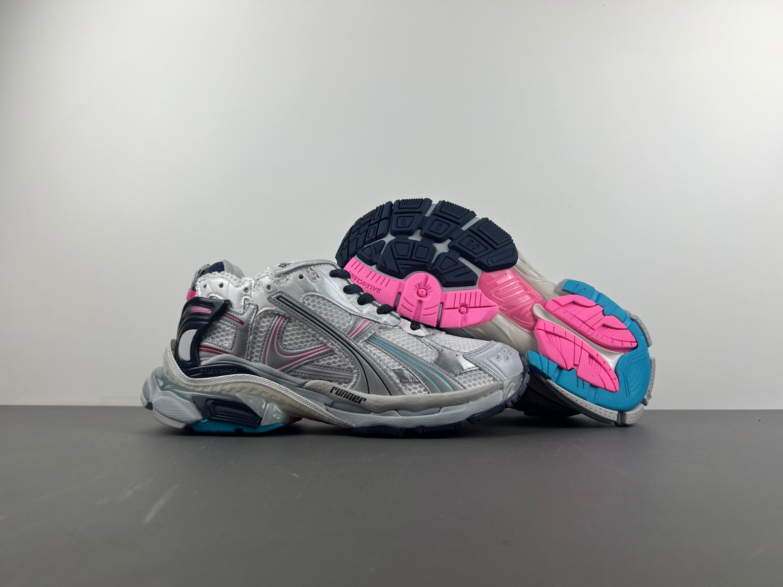 Ba*len*cia*ga runner 772774-w3rny-0322