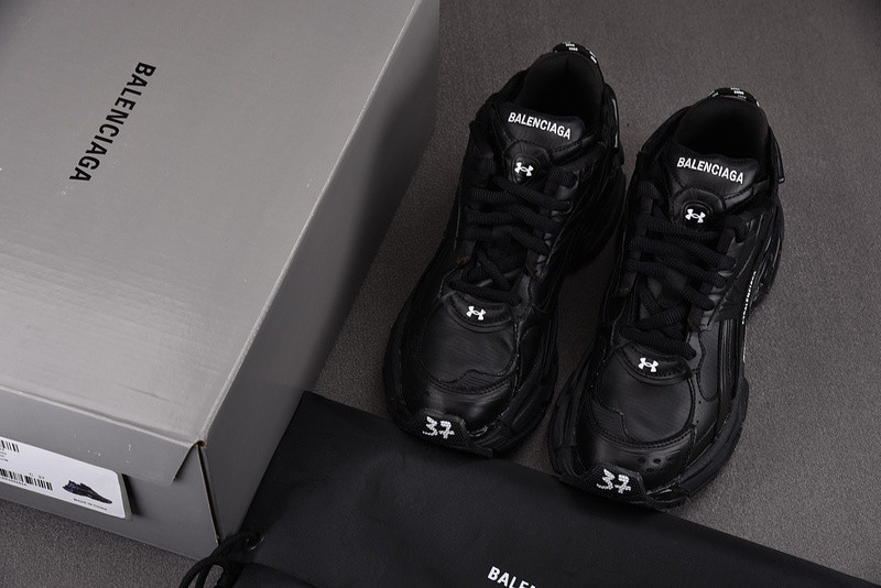 Balenciaga Runner 7813793-WRUCU 1000