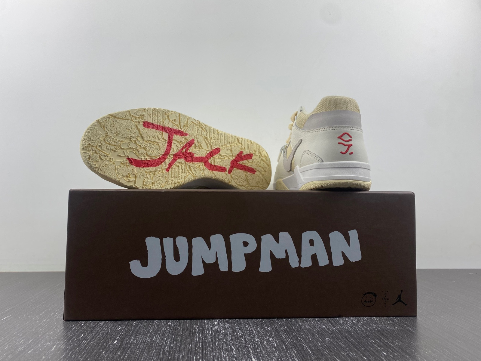Travis Scott x Jordan Jumpman Jack Triple White FZ8117-003