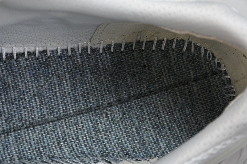 OW C/O ODSY-1000 SPORTS SHOES