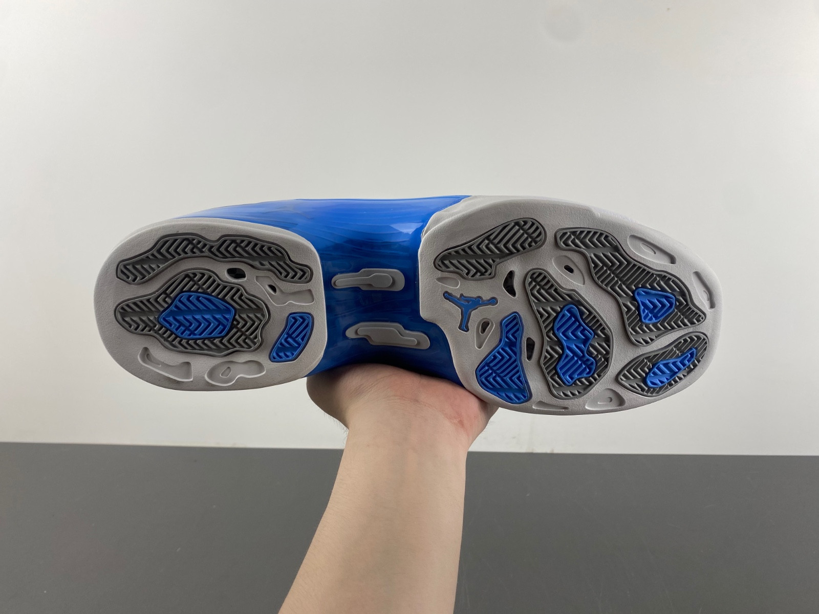 Air Jordan 17 Retro Low SP University Blue FJ0395-101