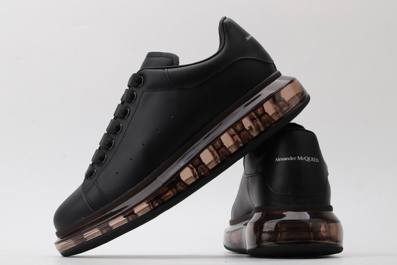 ALEXANDER MCQUEEN SNEAKER