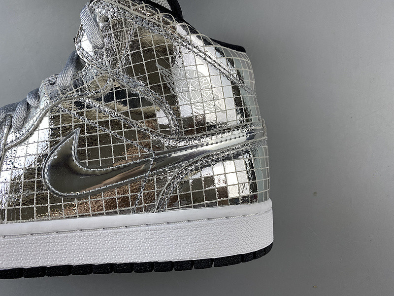 AIR JORDAN 1 MID “DISCO BALL" CU9304-001
