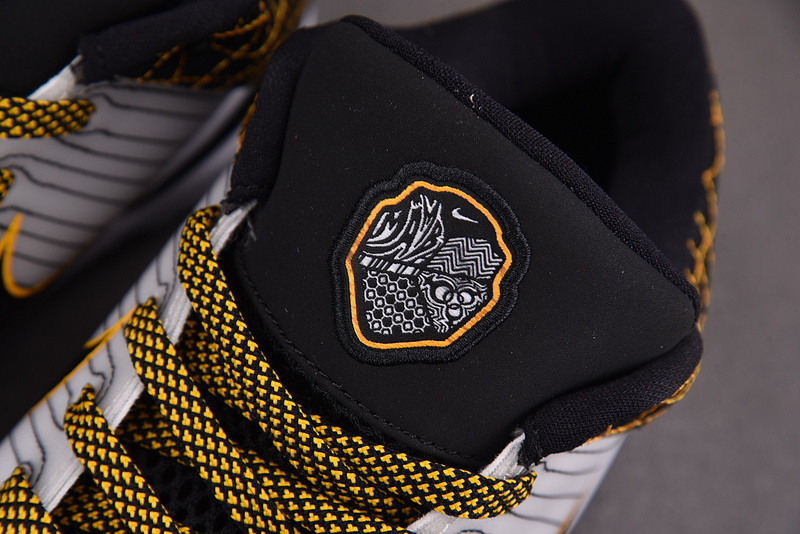 Nike Zoom Kobe 4 Protro