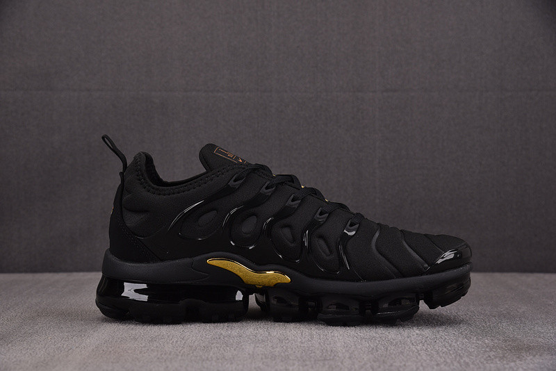 Nike Air VaporMax Plus Black Anthracite Metallic Gold 924453-007
