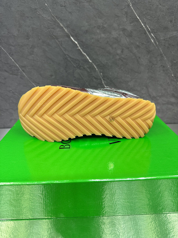 Bo*te*ga ve*ne*ta orbit merlot