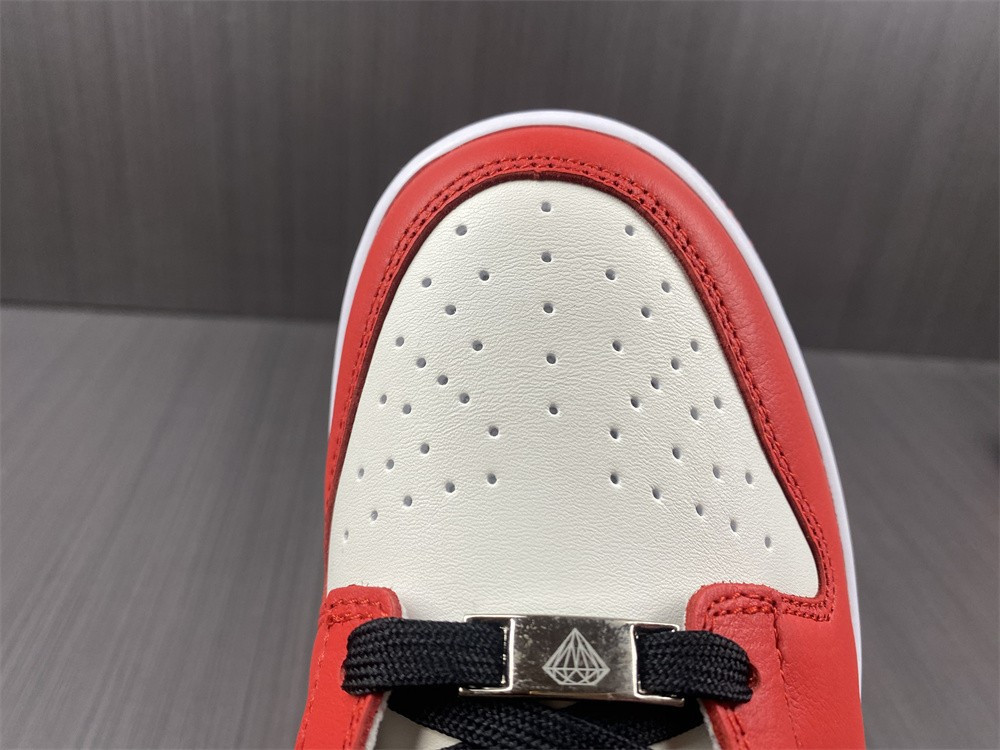 NBA X NIKE SB DUNK LOW EMB “CHICAGO” DD3363-100