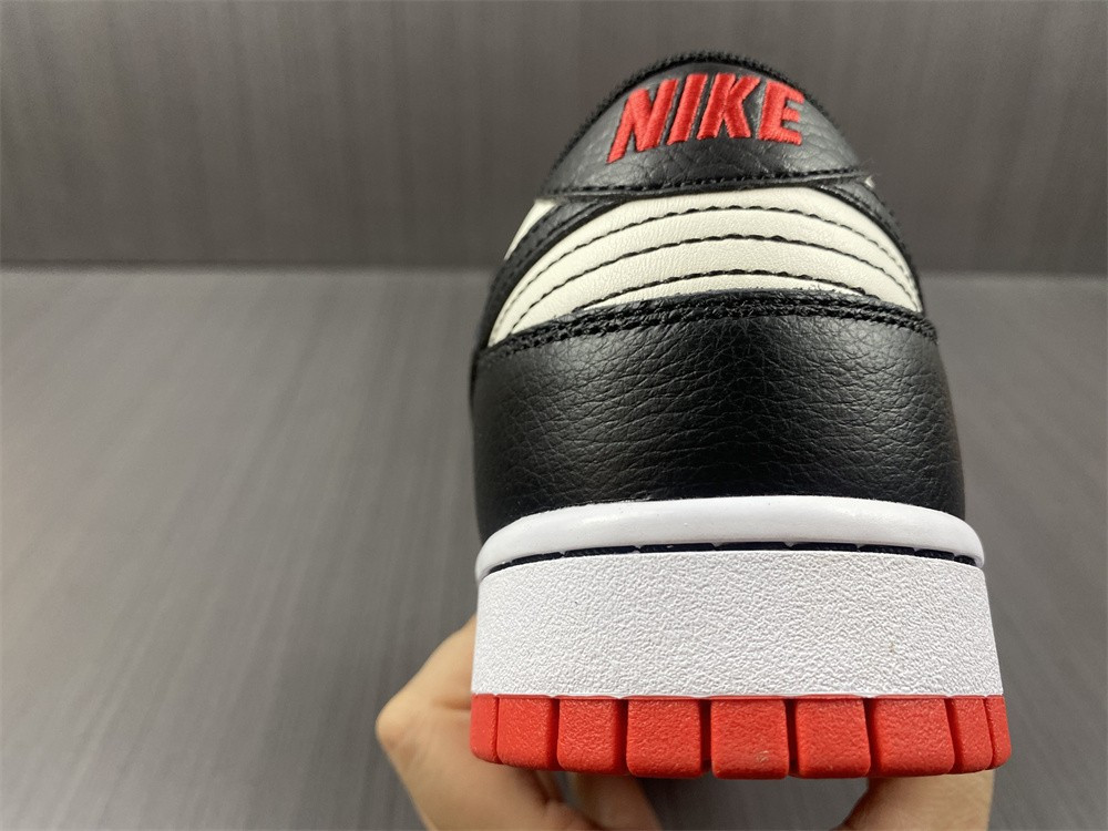 NBA X NIKE SB DUNK LOW EMB “CHICAGO” DD3363-100