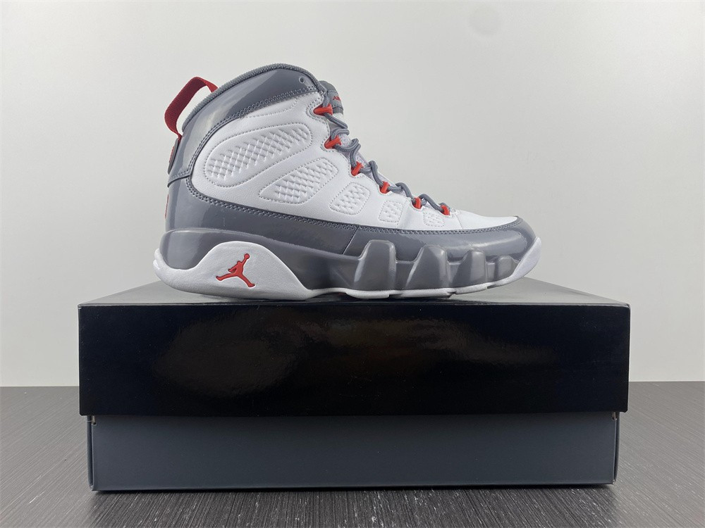 Air Jordan 9 “Fire Red” CT8019-162