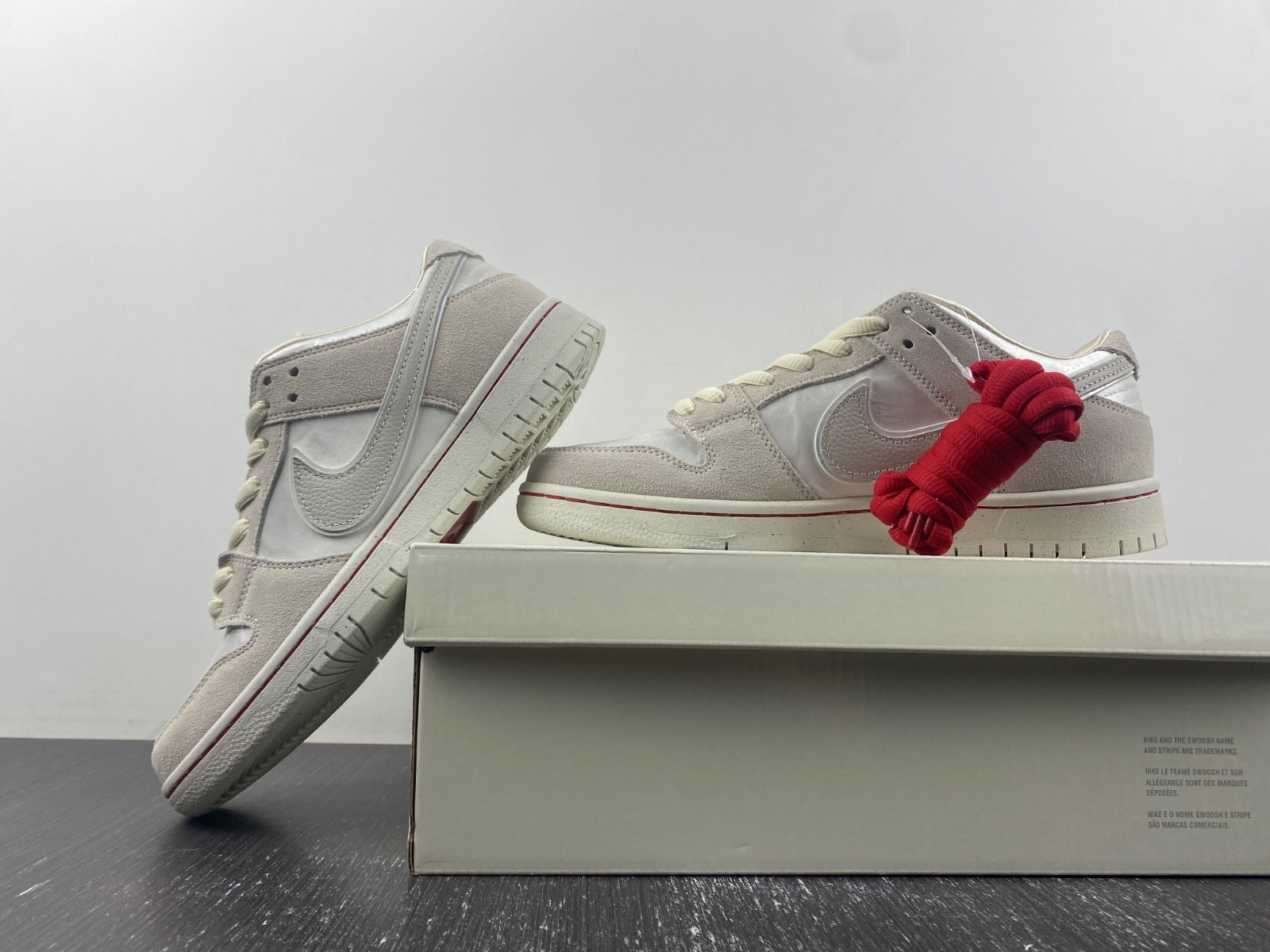 Nike SB Dunk Low City of Love Coconut Milk FZ5654-100